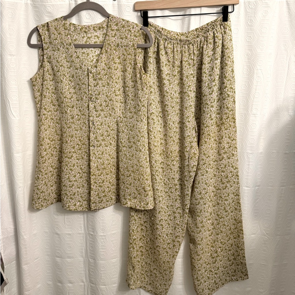 No brand, matching set. Button down sleeveless top with wide leg pants